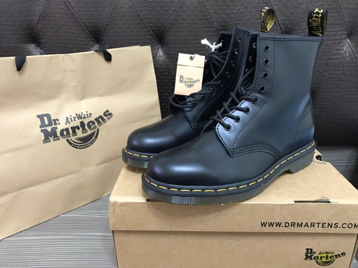 (幫驗鞋)Dr.Marten 馬汀鞋吊牌能分真假嗎?