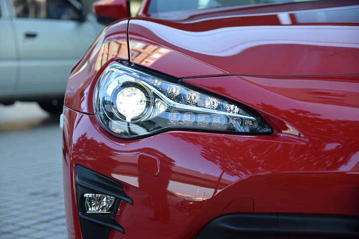 86 不跑秋名山 衝上陽明山  ALL NEW TOYOTA 86 超帥超狂 山路體驗