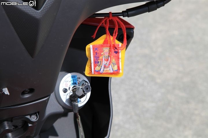 sym jet s 雙碟版 黑紅簡單開箱