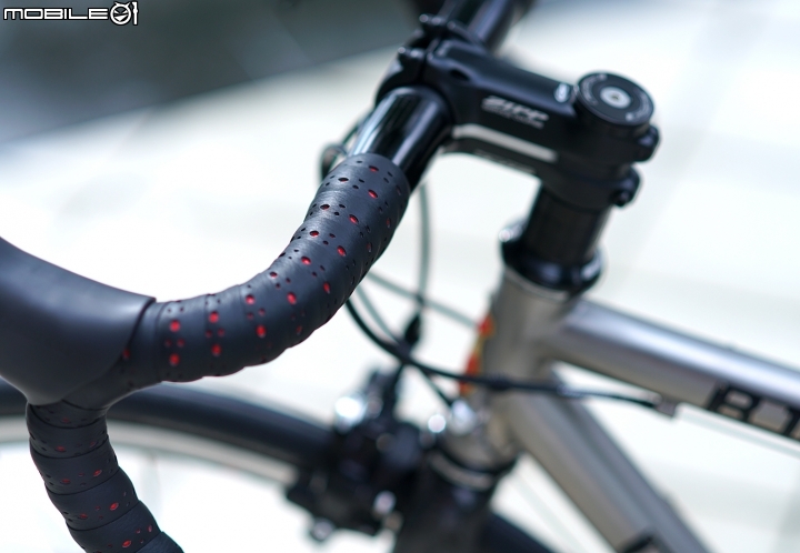 Lynskey R150 鈦合金公路車