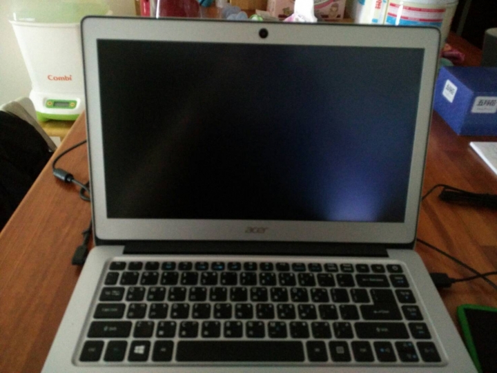 ACER Swift 3 （SF314）用一個禮拜螢幕故障
