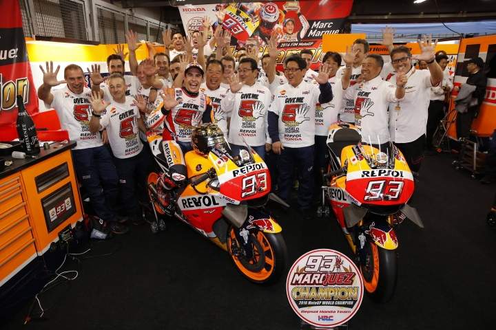 [快訊]Marqurz拿下2016年MotoGP世界冠軍