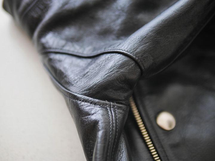 [誰與爭鋒] Freewheelers Leather Togs Centinela