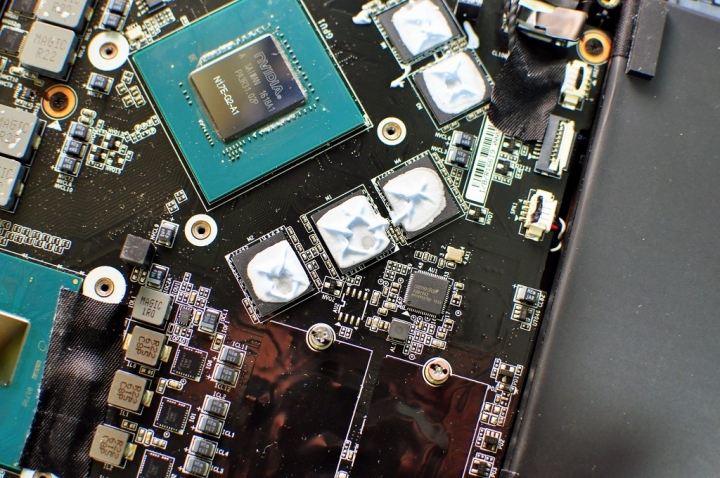AORUS X5 V6 RAID0測試與遊戲溫度分享