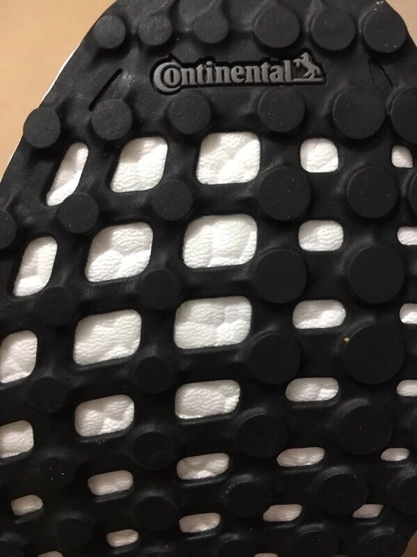 (開箱)當我穿上Continental ~~~