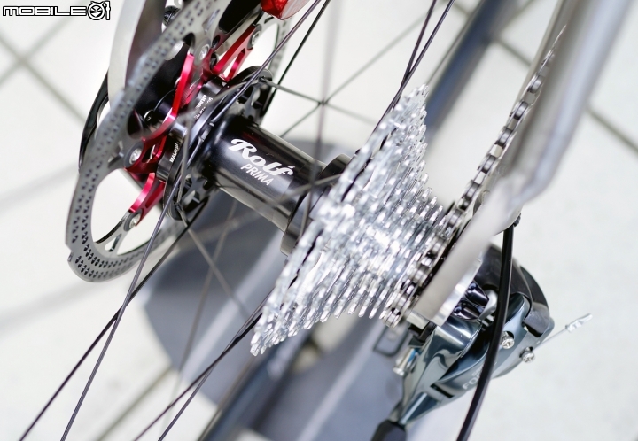 Lynskey Helix pro disc 搭配 rolf 碟煞輪組