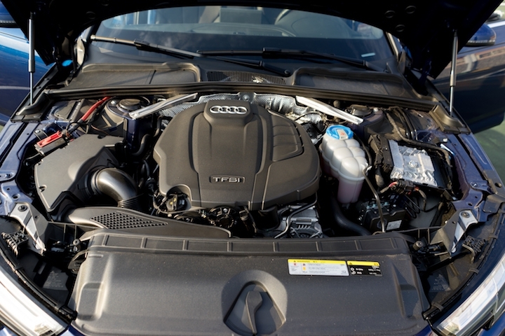 16年 A4 Avant 45TFSI Quattro入手開箱啦!!