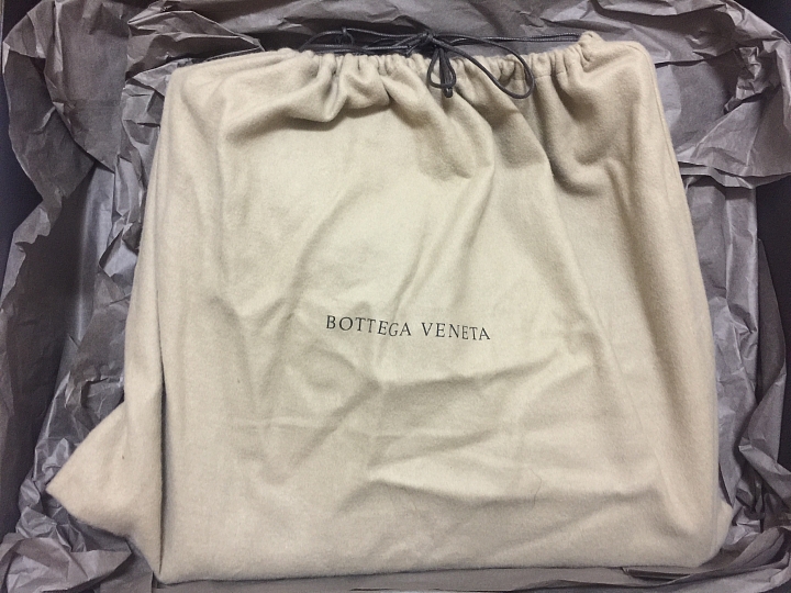 Bottega Veneta 側背包