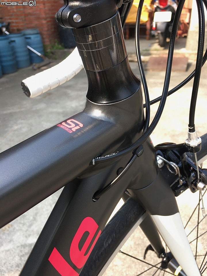 [深情的開箱]Cannondale 2017 CAAD12 WOMEN'S 105-女車(圖多慎入）
