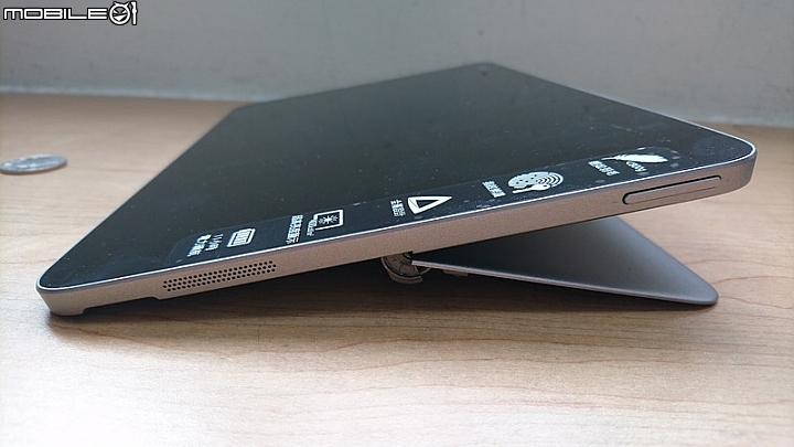 好攜帶的10吋 變形平板筆電ASUS Transformer Mini T102HA