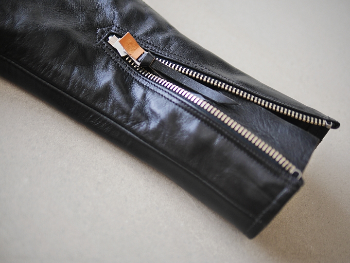[誰與爭鋒] Freewheelers Leather Togs Centinela