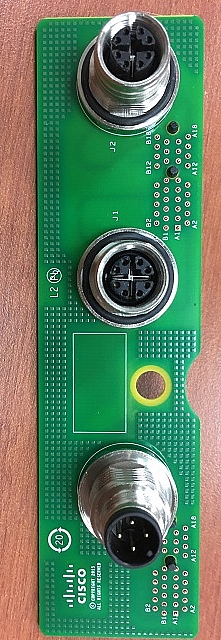 [不專業開箱]Cisco Industrial Wireless 3702 Access Points
