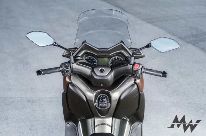 歐洲新寵 300大羊俱樂部 YAMAHA X-MAX 300 2017