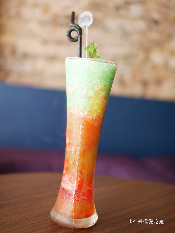 【台南美食】中西區 Brick 磚塊 Bar&Brunch ● 風格老屋內的迷人早午餐約會 ● 愛上墨西哥辣肉醬蛋捲！❤❤
