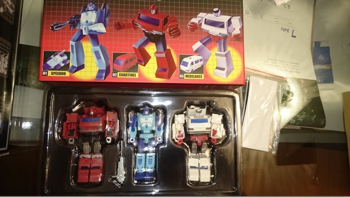 [變形金剛]開箱文 DX9 口袋戰爭 X01、X02、X03 傳奇級 鐵皮 飛輪 囉嗦 變形金剛介紹文18