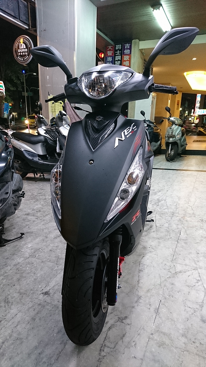 NEX125 消光黑 開箱