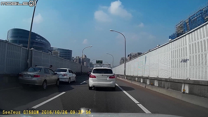 真是受夠未保持安全距離的三寶