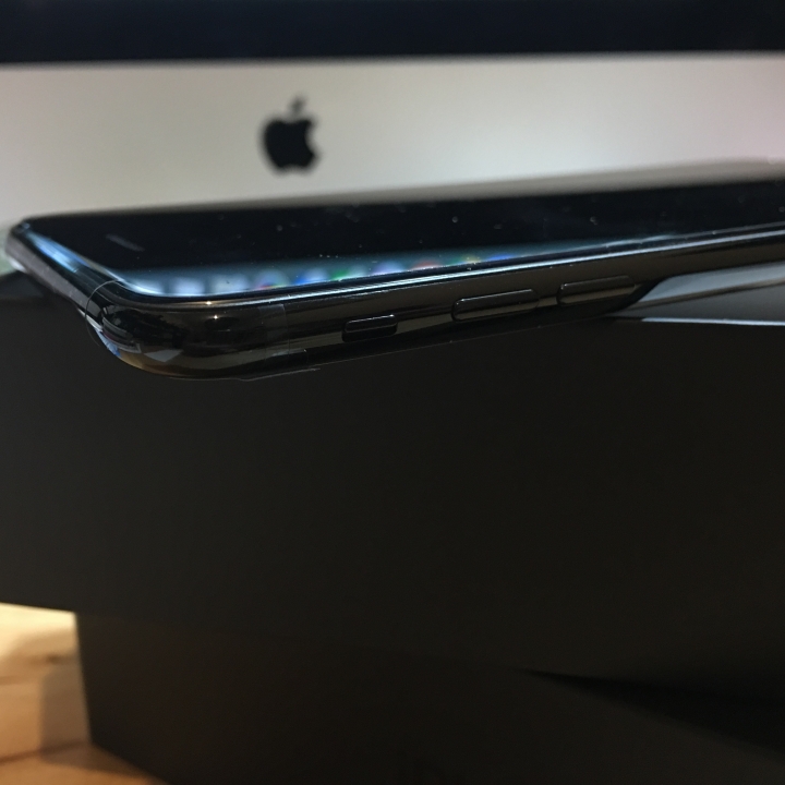 iphone 7+ 要死黑開箱