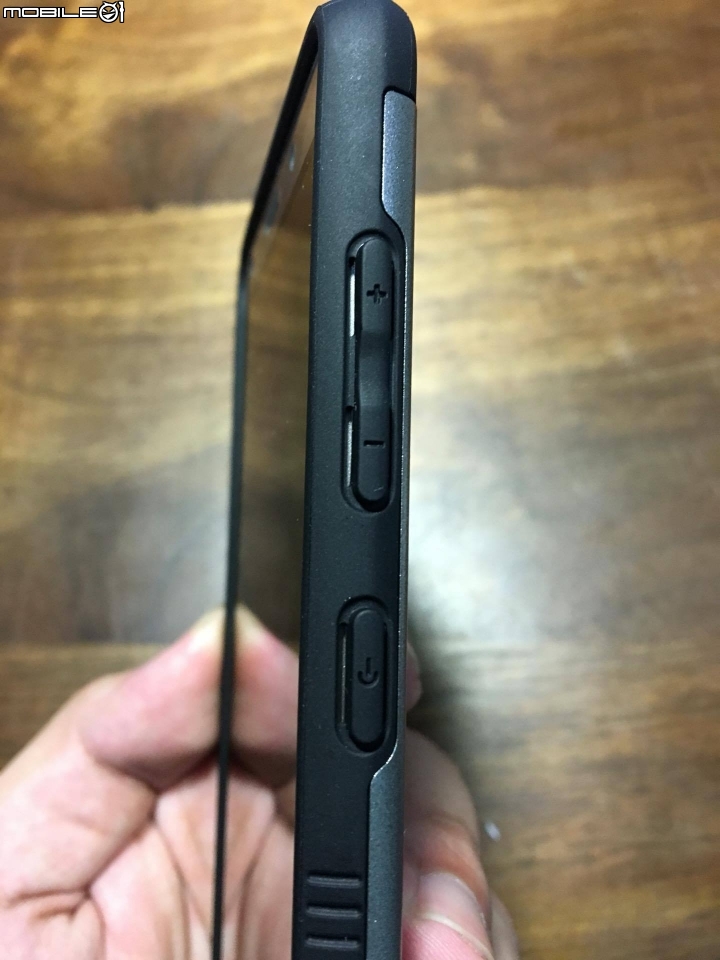 Zenfone 3 Deluxe 保護殼分享