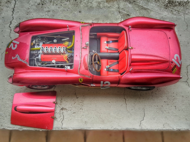 [Hasegawa 1:24] 長谷川  法拉利 250 TR  Hasegawa Ferrari 250 Testa Rossa 製作過程