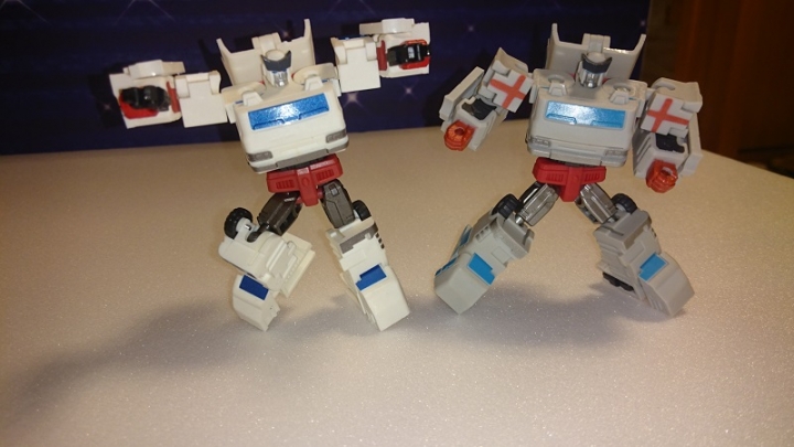 [變形金剛]開箱文 DX9 口袋戰爭 X01、X02、X03 傳奇級 鐵皮 飛輪 囉嗦 變形金剛介紹文18