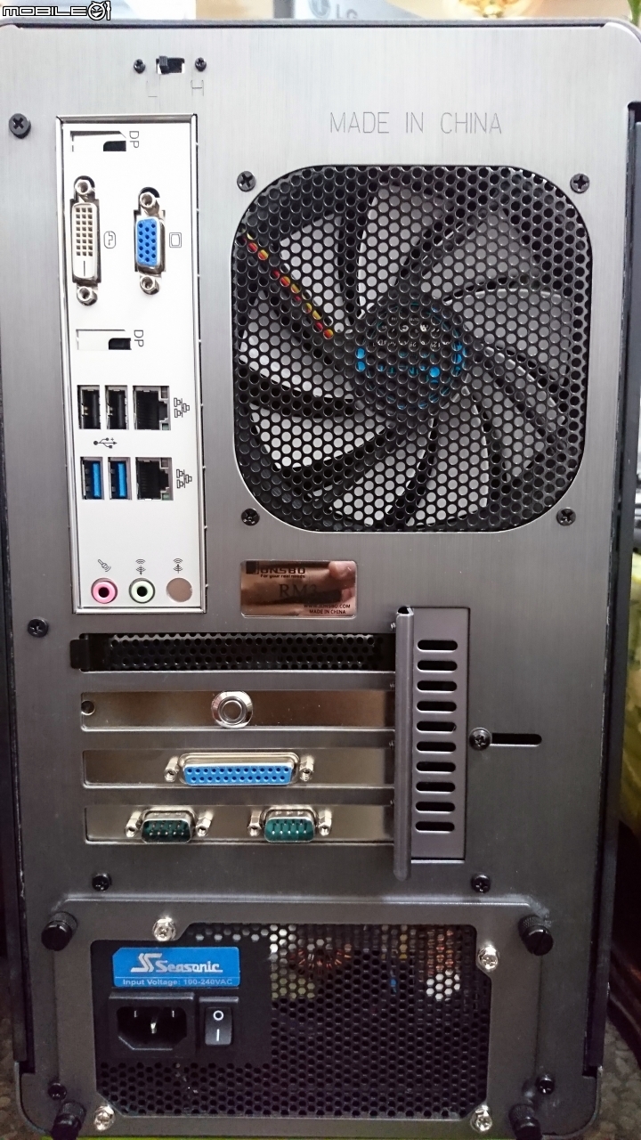 [開箱-機殼]喬思伯 RM3 玻璃 鈦灰色版....外加新Power事件