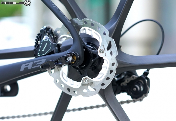 德國製BIKE AHEAD碳纖維碟煞刀輪！1,158g Tubeless / Clincher / open胎