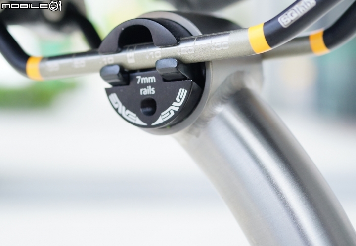Lynskey Helix pro disc 搭配 rolf 碟煞輪組