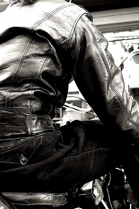 [誰與爭鋒] Freewheelers Leather Togs Centinela