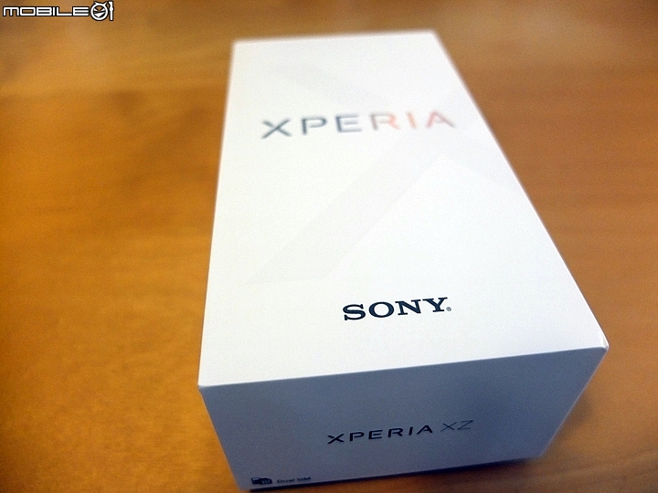 [極簡開箱] 我的第一支SONY智慧型手機 XPERIA XZ 澗水藍 (持續更新)