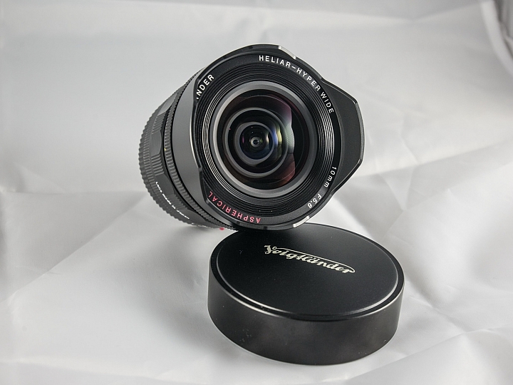 Voigtlander Heliar-Hyper wide 10mm F5.6 開箱 + 大樓試蓋
