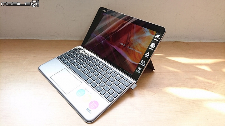 好攜帶的10吋 變形平板筆電ASUS Transformer Mini T102HA