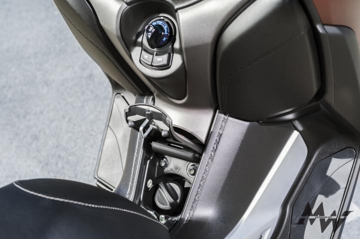 歐洲新寵 300大羊俱樂部 YAMAHA X-MAX 300 2017