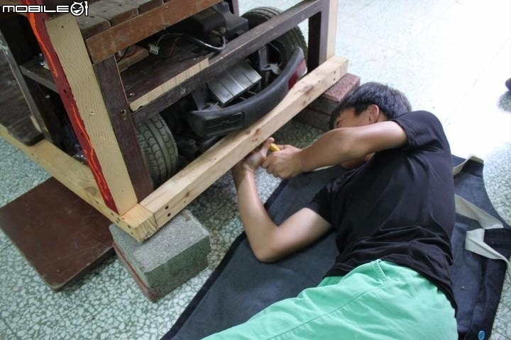 [硬漢工作室] 屈尺創客樂活教室 之 創意奇幻漂流