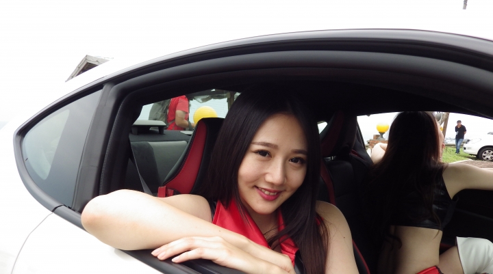 讓拓海也瘋狂~~"ALL NEW TOYOTA 86", 94狂~~