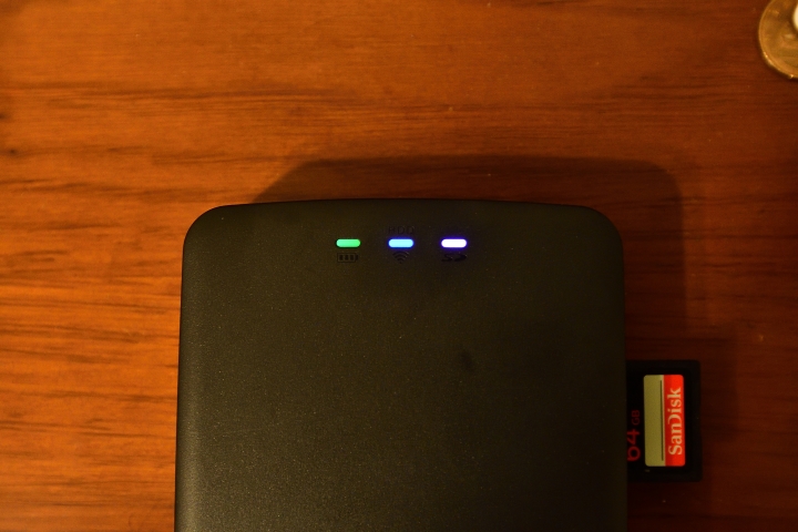 Toshiba Canvio AeroCast 1TB USB3.0 2.5吋WIFI無線硬碟 出外備份好雞絲心得分享