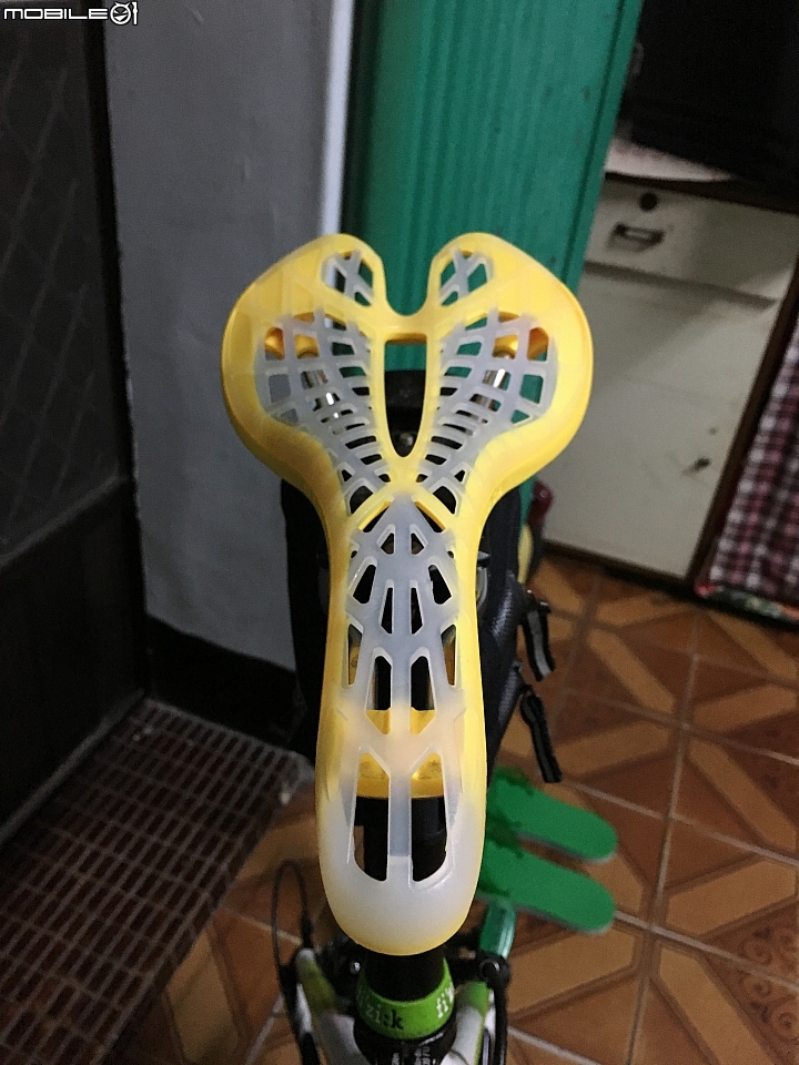 [試用心得]  TIOGA Spyder Twintail 2（翼形）蜘蛛座墊