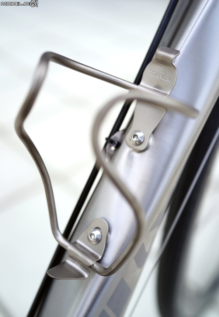 Lynskey Helix pro disc 搭配 rolf 碟煞輪組