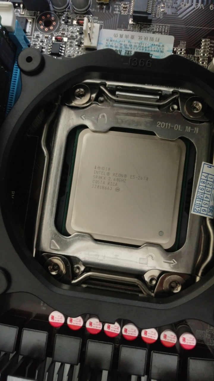 [開箱] 華南X79+E5 2670 C2 正式版+ECC DDR3 1333 4GB X4，篇詳細版~