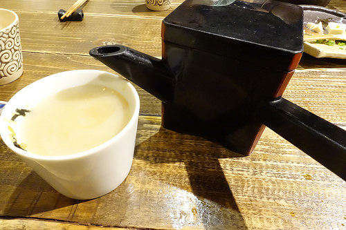 【食記】捷運中山站。二月半そば蕎麥麵