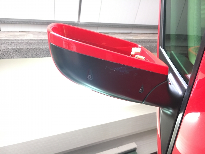 2005 AUDI A3 8P (類似 Golf V GTI)的照後鏡收折不正常維修.