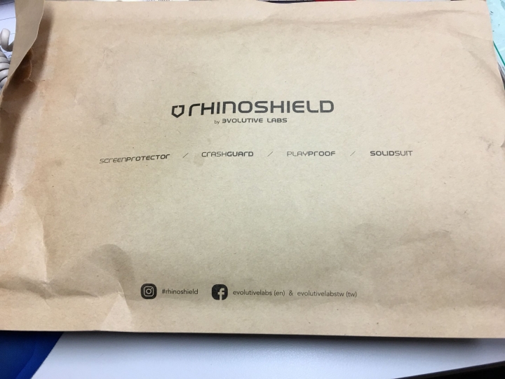【犀牛盾】幫iPhone 6S Plus換新衣