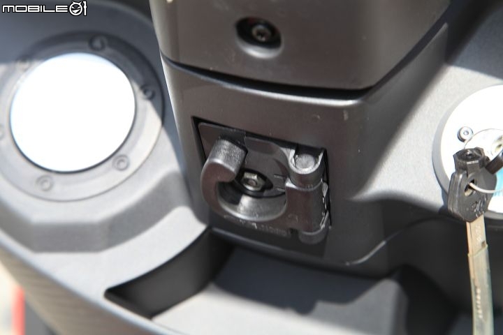 sym jet s 雙碟版 黑紅簡單開箱