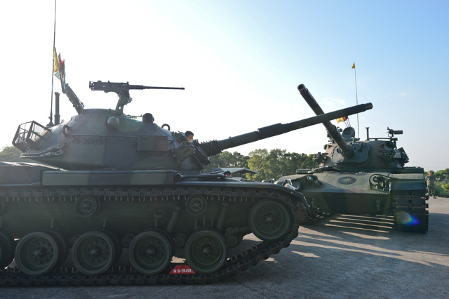 [亂拍照] 2016 國軍營區參訪 (新竹空軍基地+陸軍裝甲兵訓練指揮部)