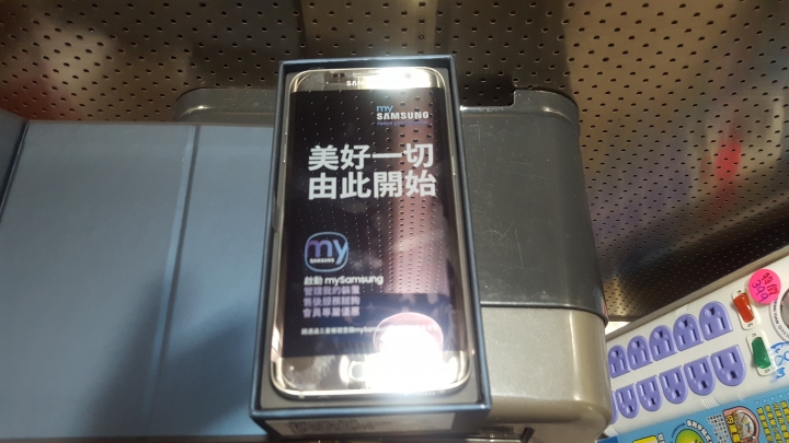 不等NOTE 7了，改拿S7 EDGE