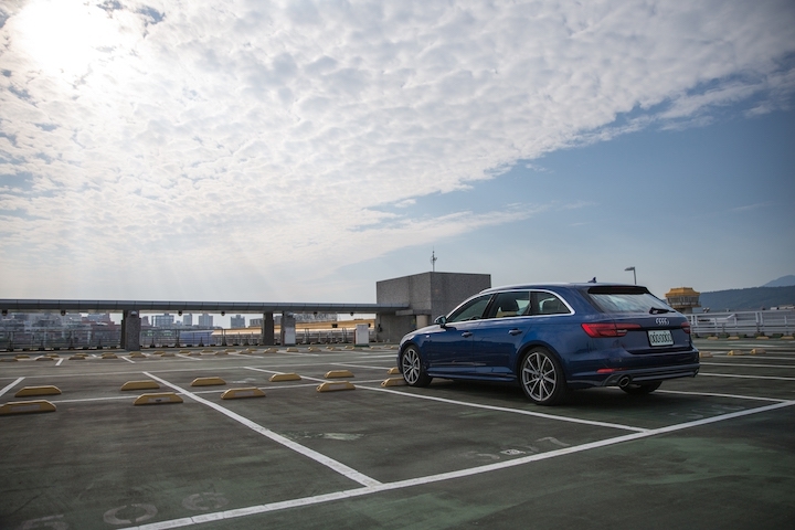 16年 A4 Avant 45TFSI Quattro入手開箱啦!!