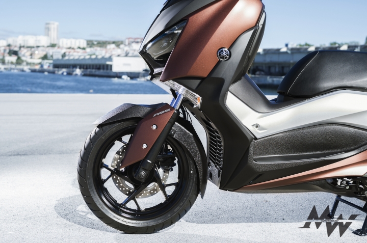 歐洲新寵 300大羊俱樂部 YAMAHA X-MAX 300 2017