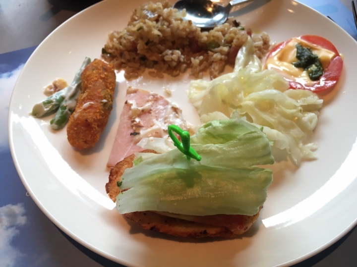 [露天風呂下午茶]苗栗泰安觀止行水餐廳露天風呂下午茶~泡湯的悠閒下午茶~ 好山好水好舒服~