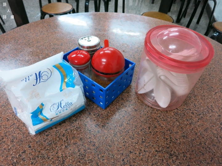 吃鵝肉不吐骨頭.原喜來登剝骨鵝肉.尚品傳統美食@食在台北.藝人詩攝