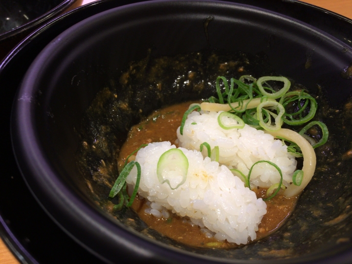 【美食。食記】東京 池袋 拜託！可以不要這麼狂嗎？ 回し寿司 スシロー SUSHIRO 南池袋
